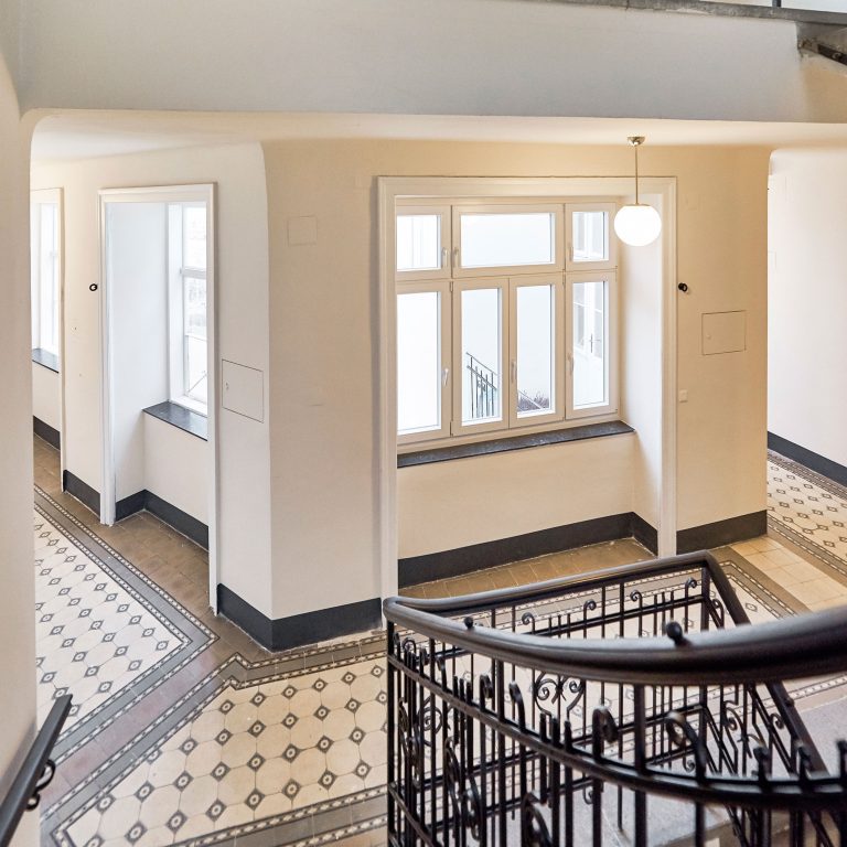 Quellenstraße, 1100